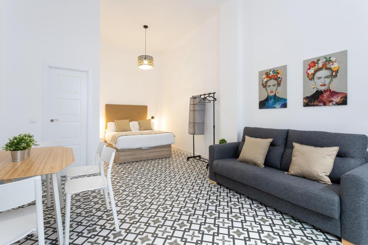 Holidays2Malaga Picasuss Loft New Built Close Huelin Beach And Promenade Εξωτερικό φωτογραφία