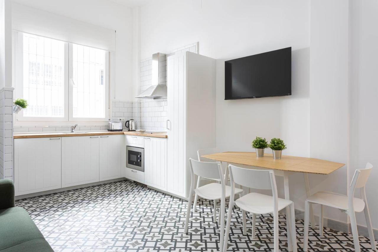 Holidays2Malaga Picasuss Loft New Built Close Huelin Beach And Promenade Εξωτερικό φωτογραφία