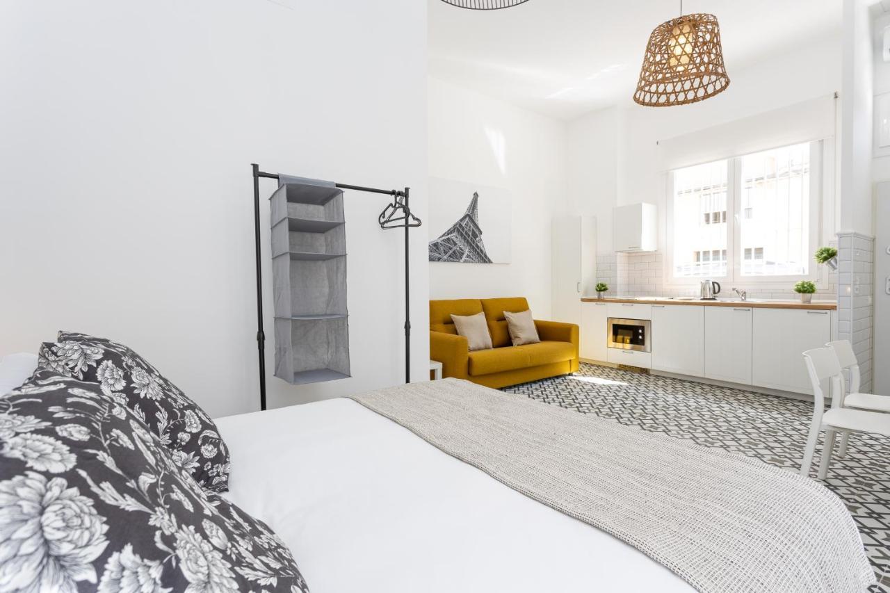 Holidays2Malaga Picasuss Loft New Built Close Huelin Beach And Promenade Εξωτερικό φωτογραφία