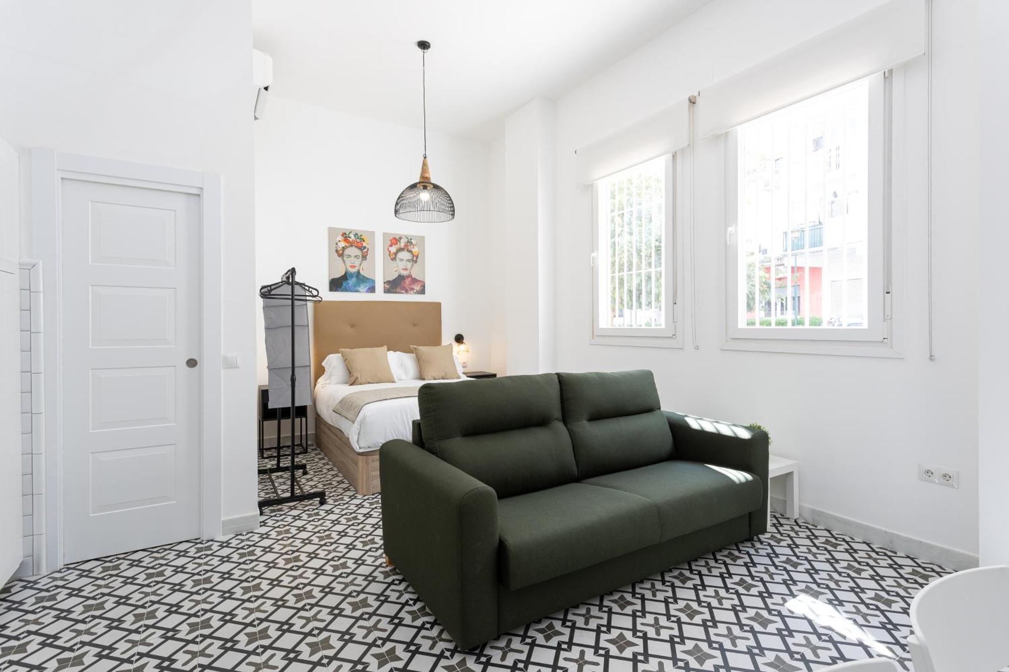 Holidays2Malaga Picasuss Loft New Built Close Huelin Beach And Promenade Εξωτερικό φωτογραφία